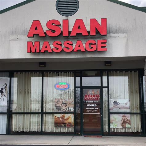Sexual massage Clayton South
